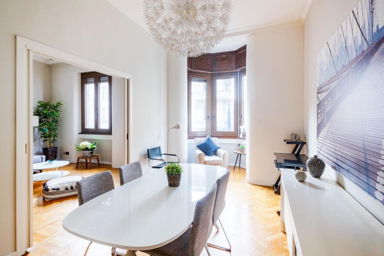 Spacious And Brilliant Apartment In Duomo By Easylife Мілан Екстер'єр фото